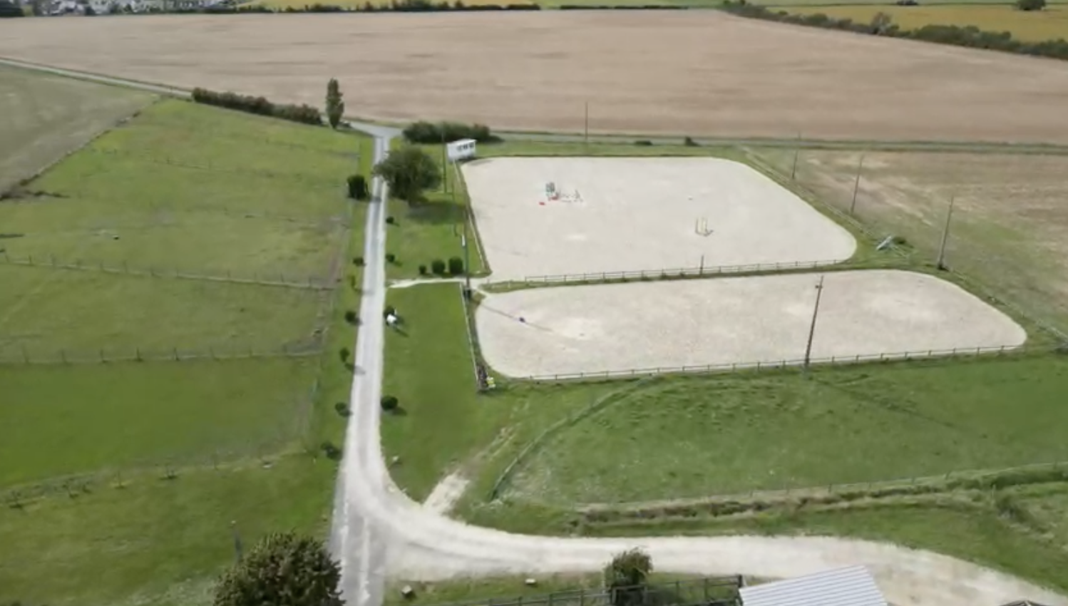 Bois Migne Centre Equestre Et Ecurie A Druye 3